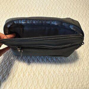 Travelon Anti-Theft Metro Convertible Small Crossbody Bag